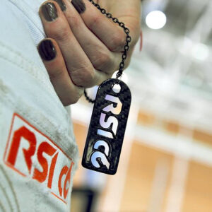 RSIC6 - PORTACHIAVI IN CARBONIO